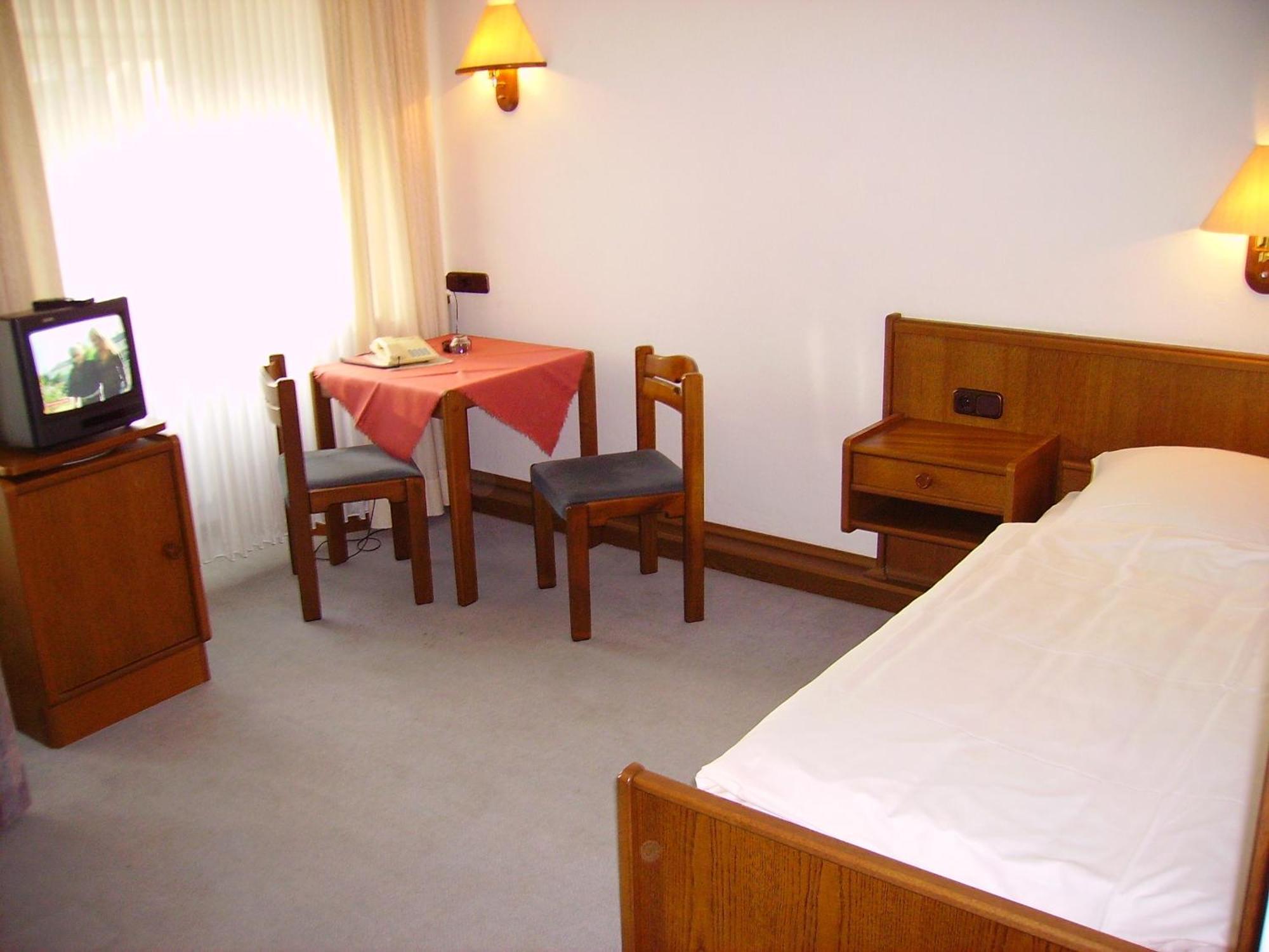 Hotel An Der Hauptallee Bad Pyrmont Luaran gambar
