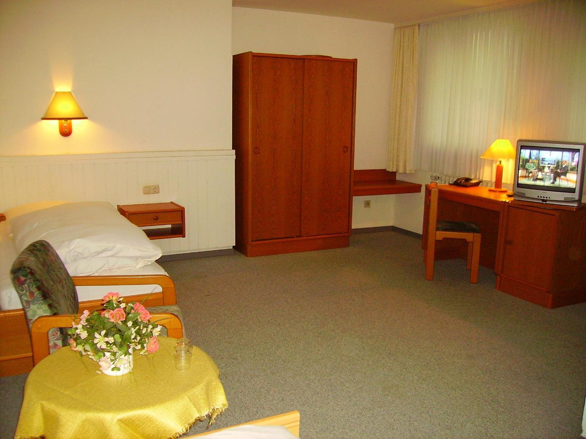 Hotel An Der Hauptallee Bad Pyrmont Luaran gambar